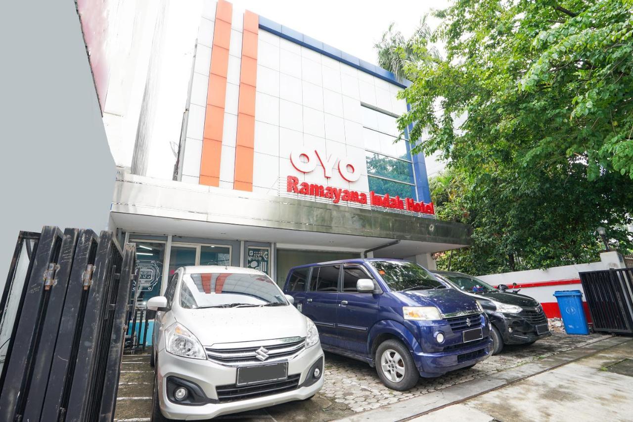 RedDoorz @ Panglima Sudirman Hotel Surabaya Bagian luar foto